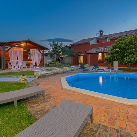 Villa Carla With Private Pool & Kids Playground - Pet Friendly Mutvoran Eksteriør bilde