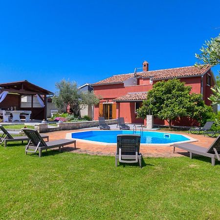Villa Carla With Private Pool & Kids Playground - Pet Friendly Mutvoran Eksteriør bilde